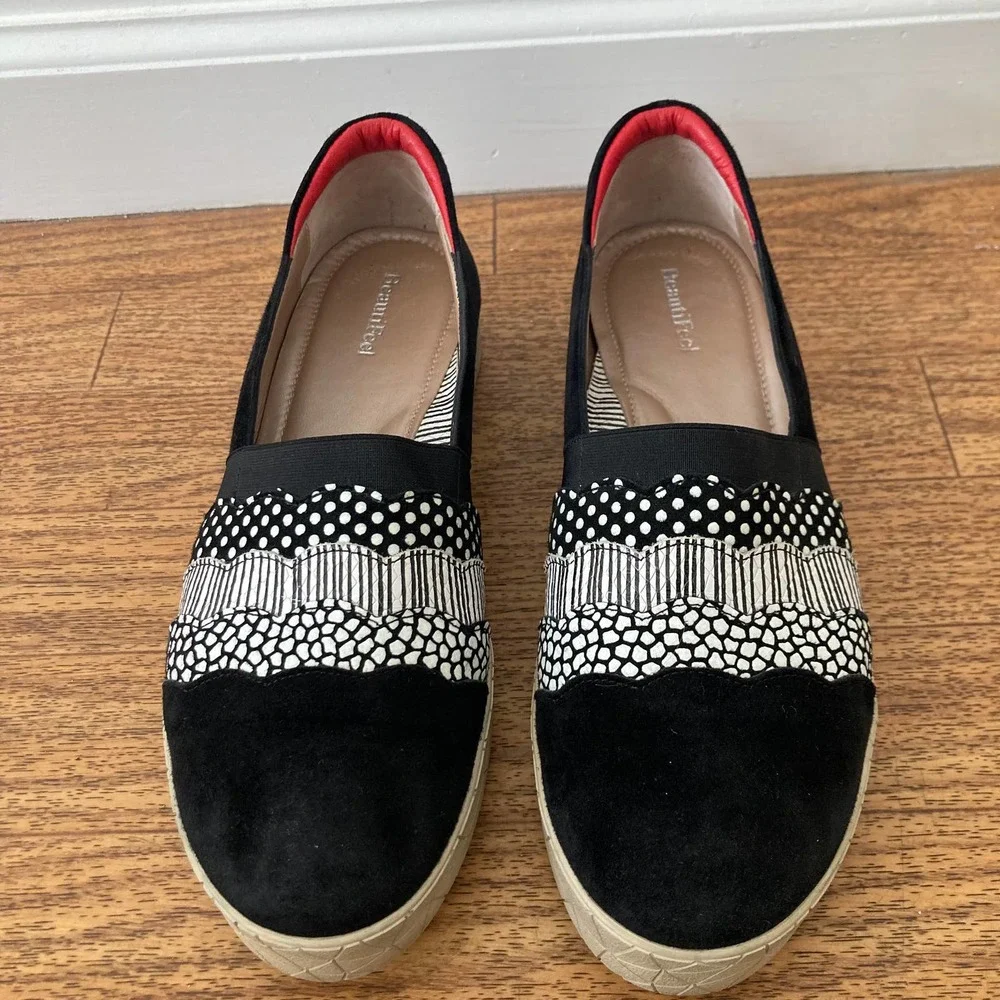 Beautifeel Dafni Black 3D Pebbles Women's Sneaker size 7 - Picture 2 of 7
